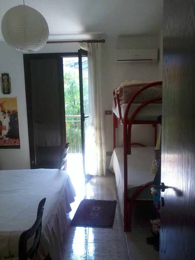 Sperone Mandra Capreria Room photo